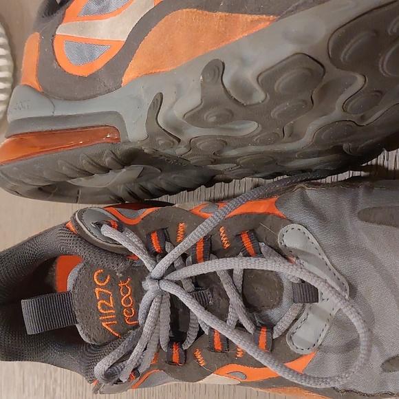 Big kids Nike Air - Picture 4 of 4